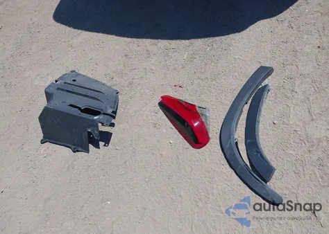 2021 Toyota Highlander Le z USA, uszkodzony, nr VIN 5TDBZRBH6MS082566